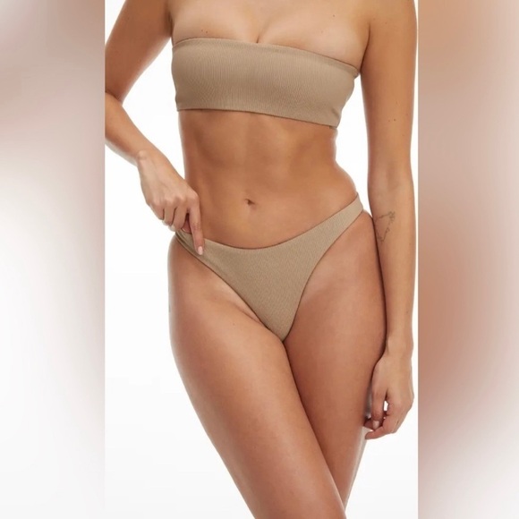 Good American Swim Rib Better Bikini Cheeky NWT in Latte GA Size 2/ Size Medium - Picture 1 of 10